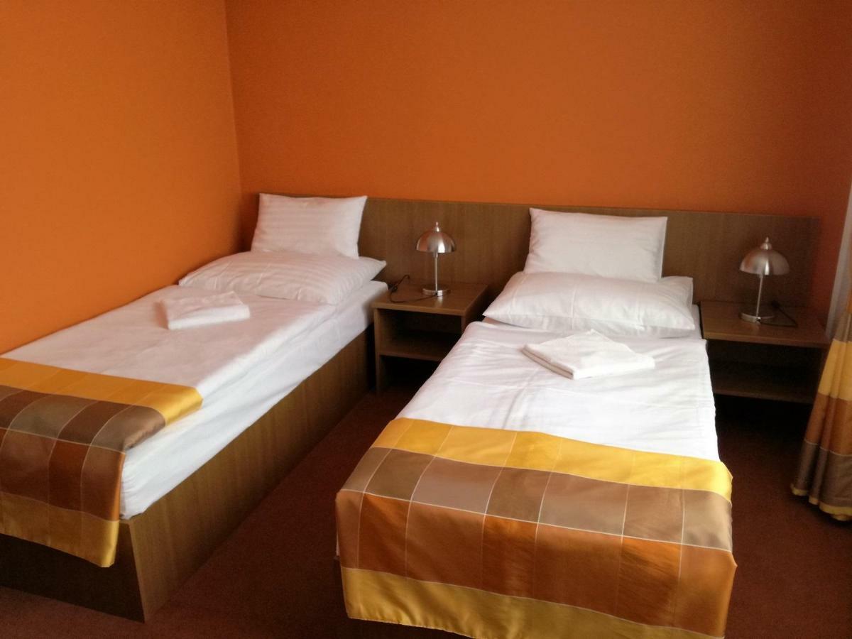 Hotel Rysavy Vémyslice Extérieur photo